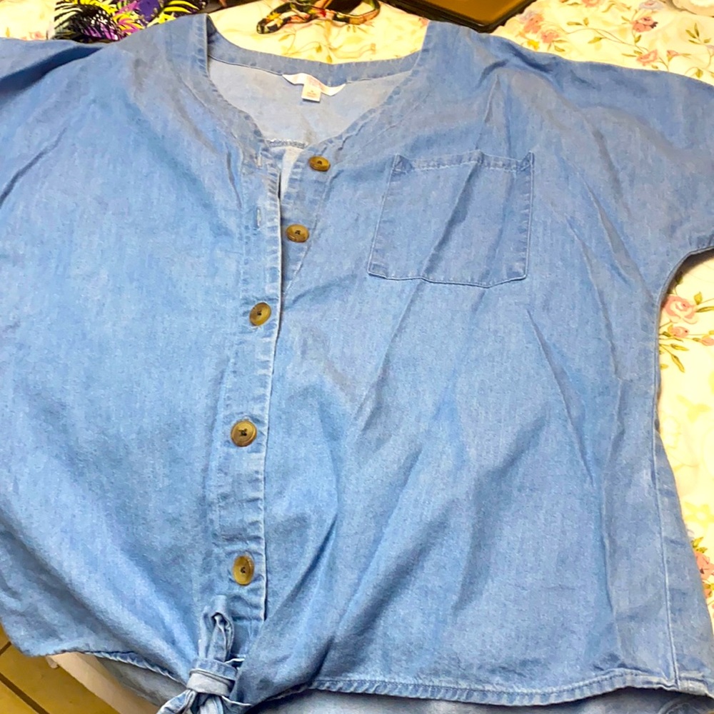Jean colored top